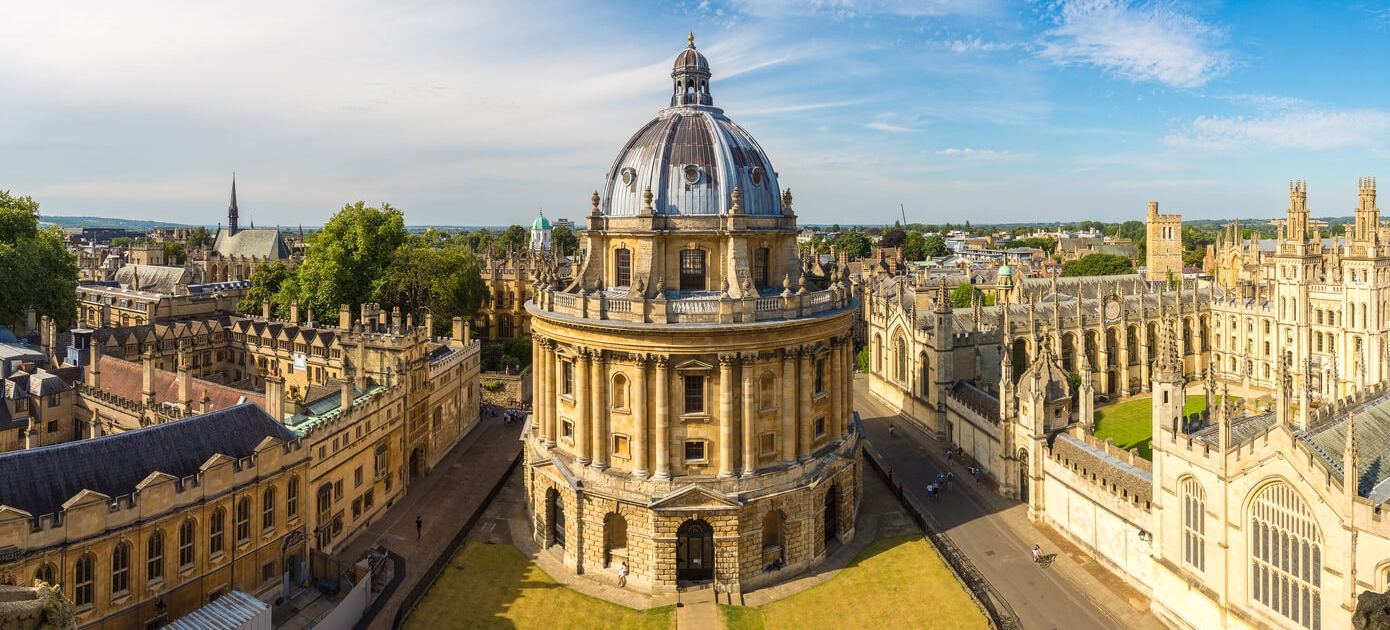 Radcliffe-Camera,-Bodleian-Library,-Oxford-1264114157_1393x756